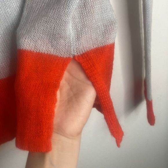 NWOT Rubbish J. Rotten Grey Red Acrylic Crewneck Pullover Unisex Sweater - Picture 6 of 10